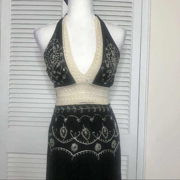 Black halter maxi dress white embroidered detail - Picture 2 of 5